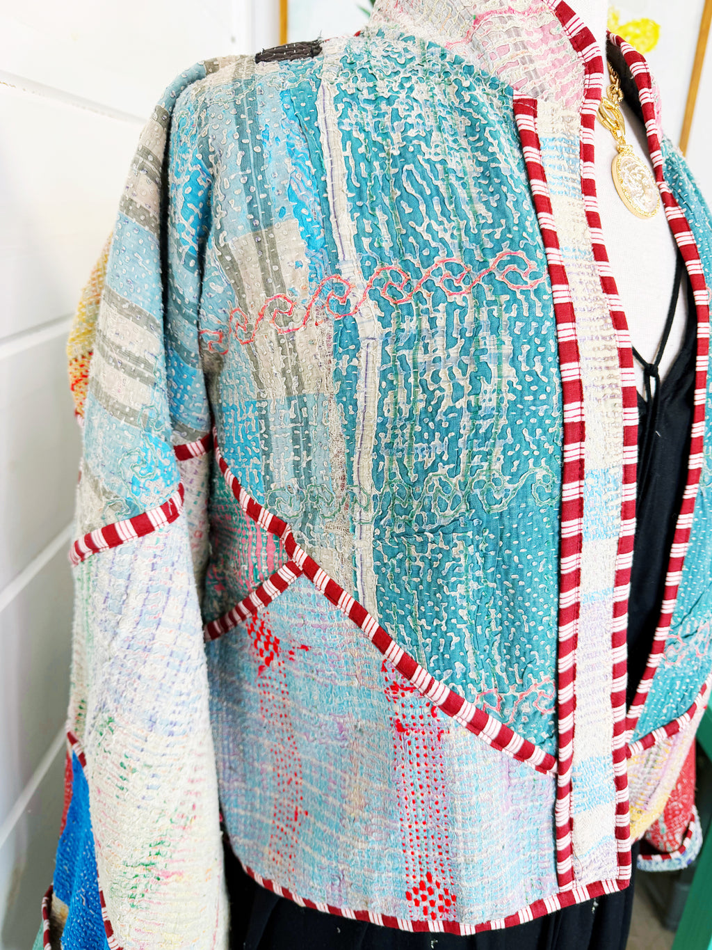 Patchwork Kantha Jacket – Quilted Reversible Blanket Coat