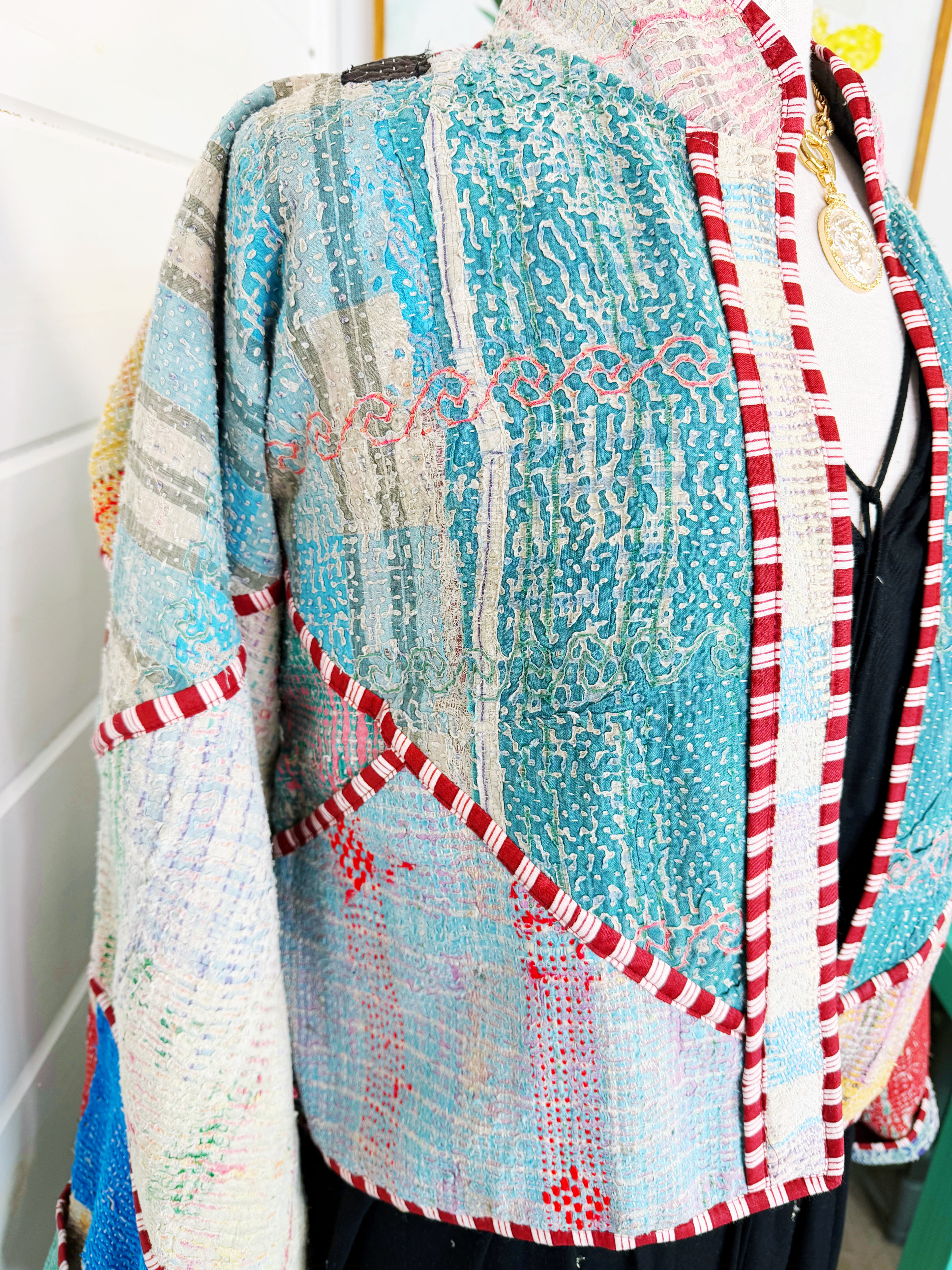 Patchwork Kantha Jacket – Quilted Reversible Blanket Coat
