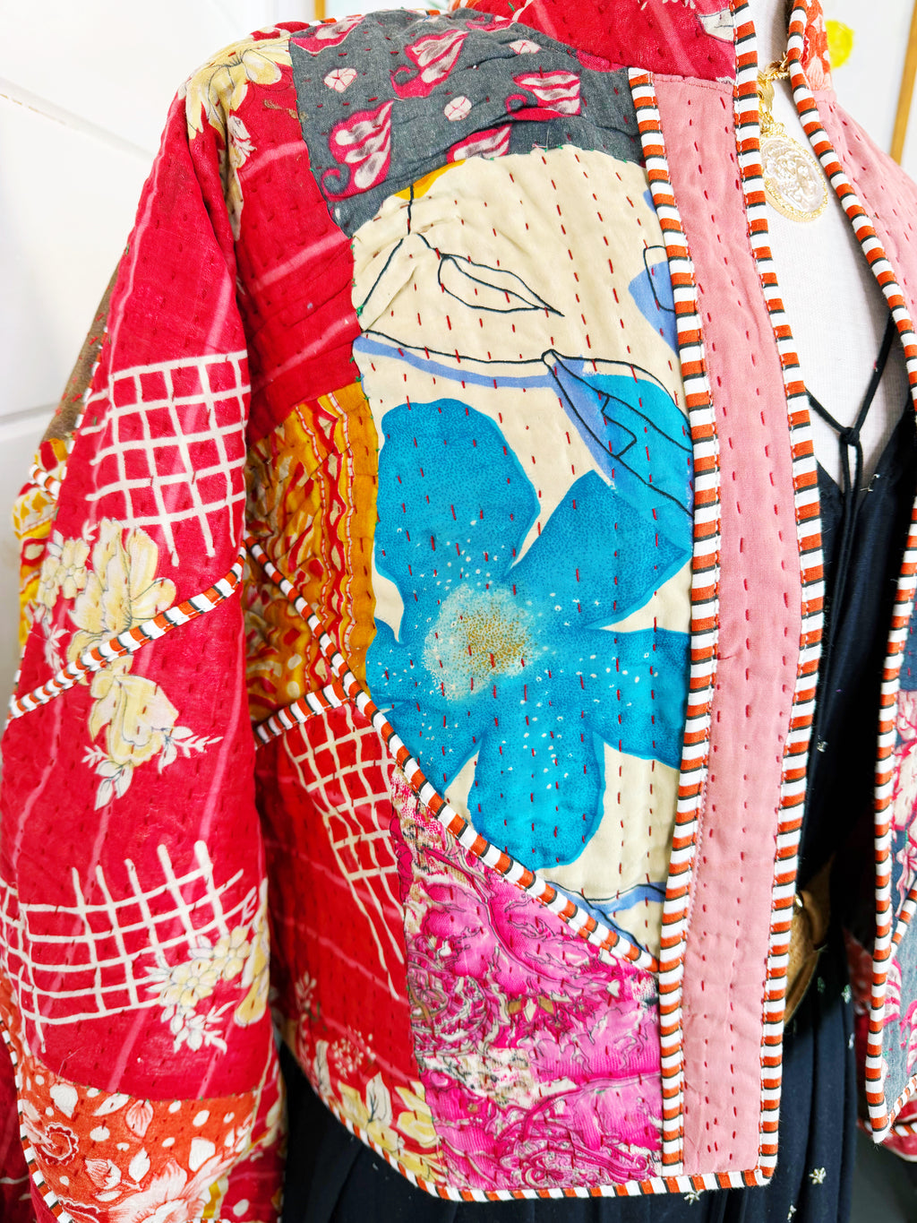 Patchwork Kantha Jacket – Quilted Reversible Blanket Coat