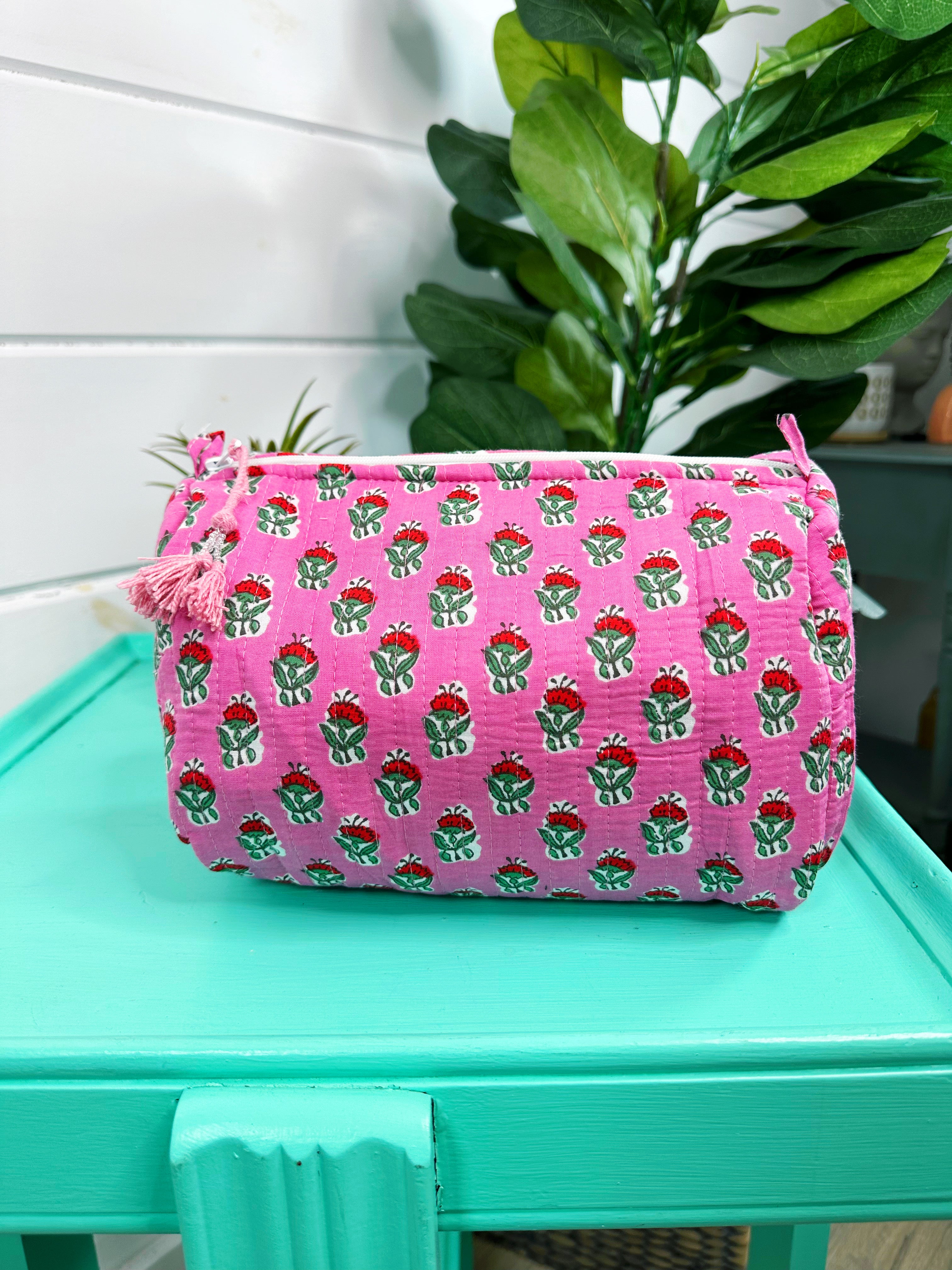 Quilted Makeup Cosmetics Toiletry Bag - Pink Floral Print