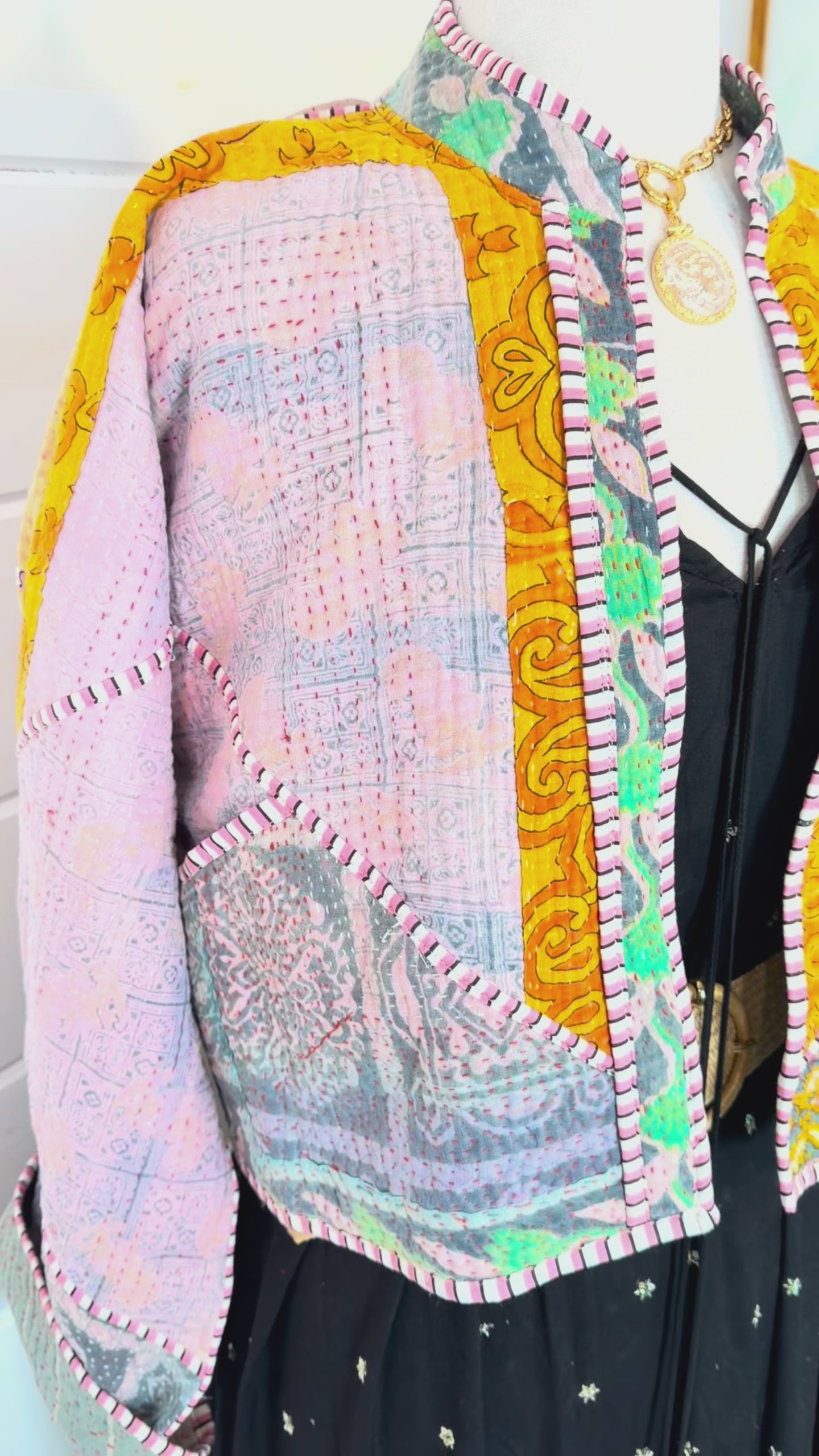 Patchwork Kantha Jacket – Quilted Reversible Blanket Coat