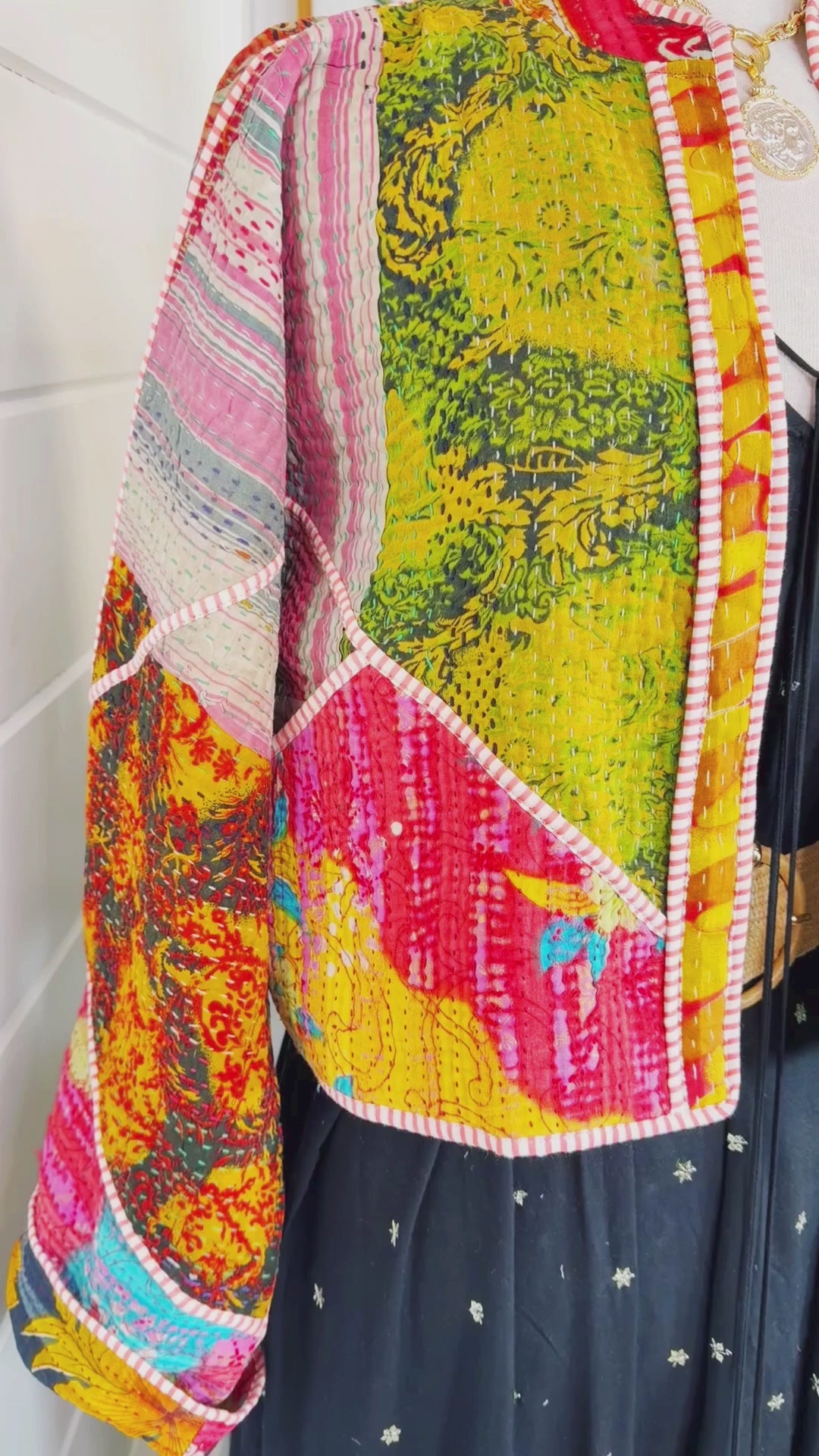 Patchwork Kantha Jacket – Quilted Reversible Blanket Coat
