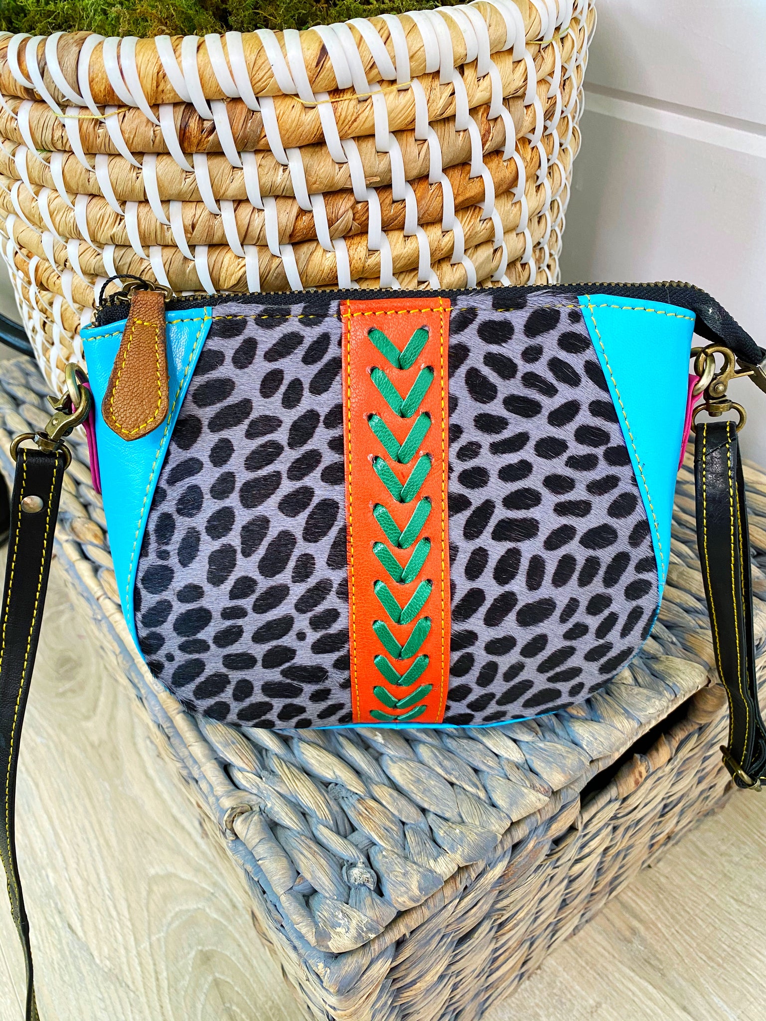 Wholesale Lani Small Travel Leather Crossbody - Pack of 3