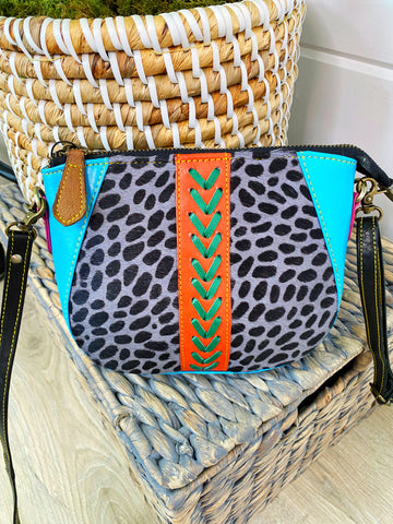 Wholesale Lani Small Travel Leather Crossbody - Pack of 3